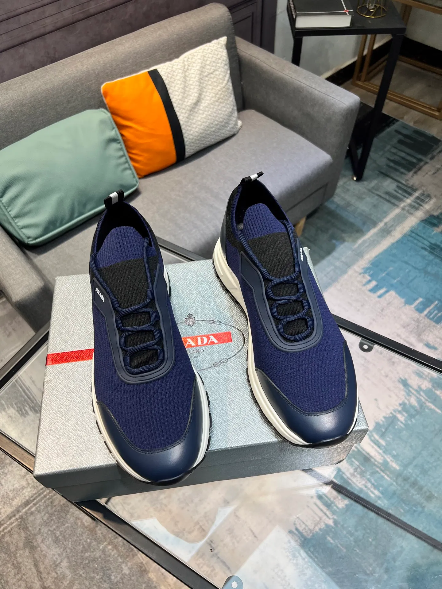 Men's shoes 💰500 PRADA "Prada" casual shoes Regular size: 38-44 (45 can be customized) Product material: Selected cowhide with fly weave material, genuine leather lining, original outsole